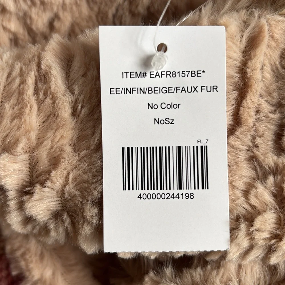 Mia & Tess Faux Fur Infinity Scarf Beige Creamy Soft NWT